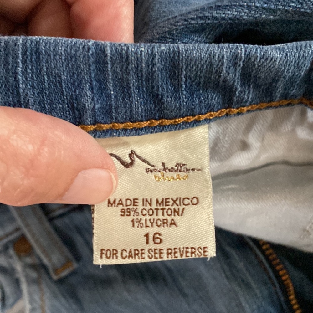 Jeans - Picture 4 of 5